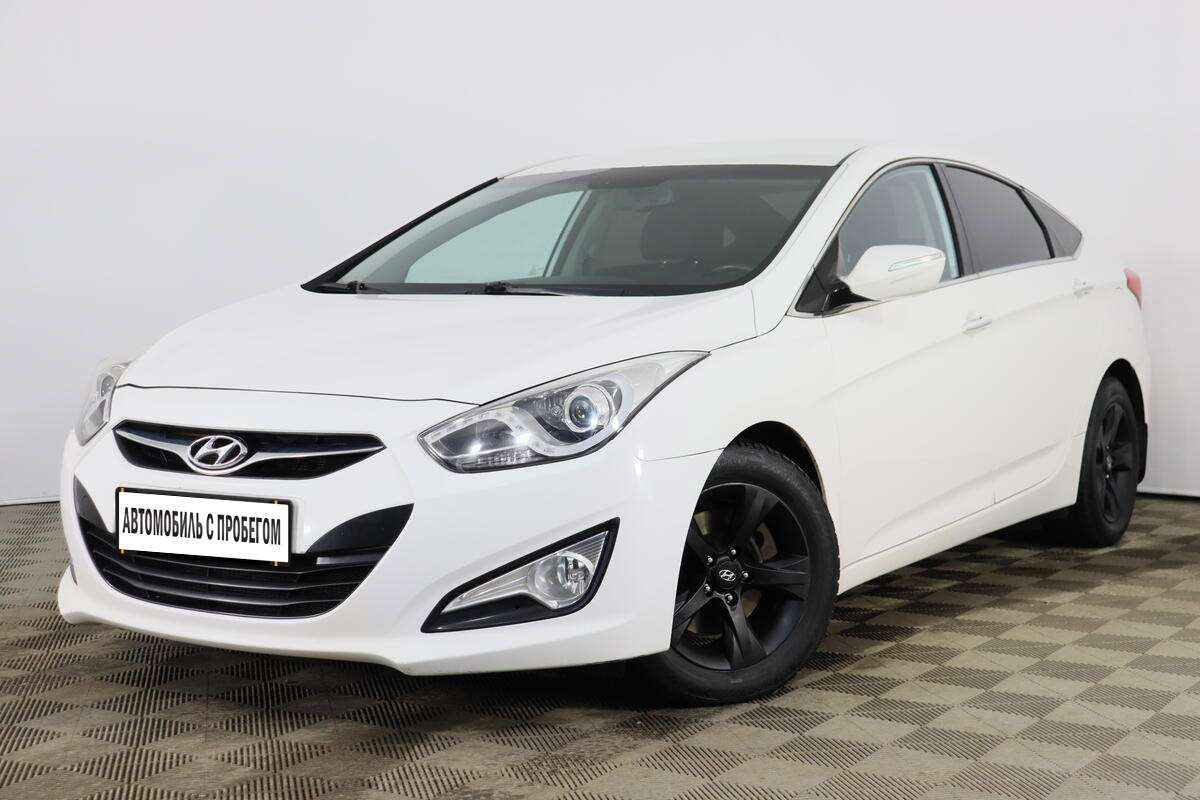 Купить Hyundai i40 Автоматическая 2015 с пробегом 81317 км низкие цены на  б/у автомобили в Красноярске - Урус Экспер